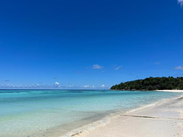 dong talay lipe beach resort