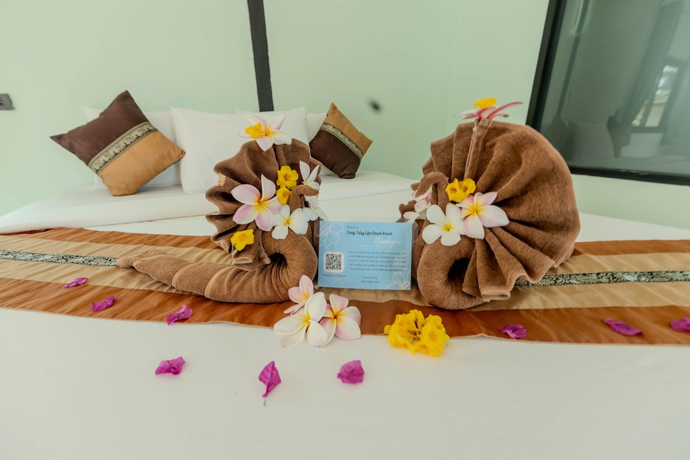 dong talay lipe beach resort