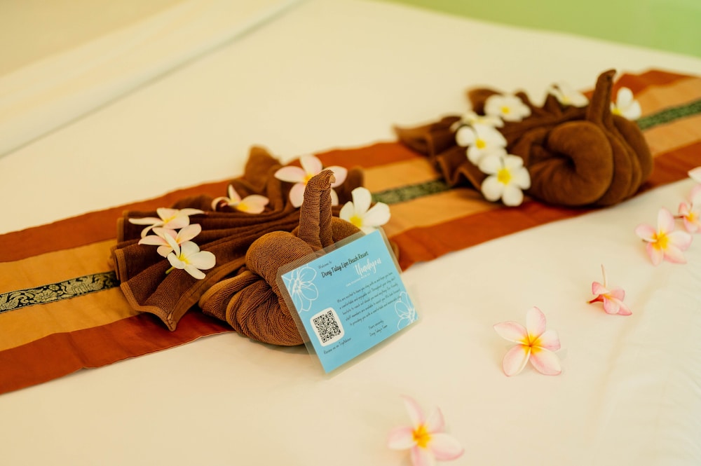 dong talay lipe beach resort