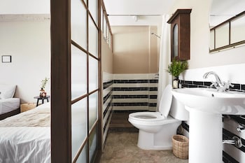 ob oon boutique bed and breakfast