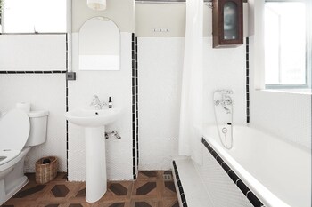 ob oon boutique bed and breakfast