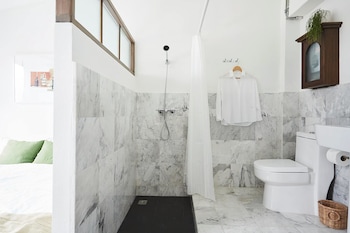 ob oon boutique bed and breakfast