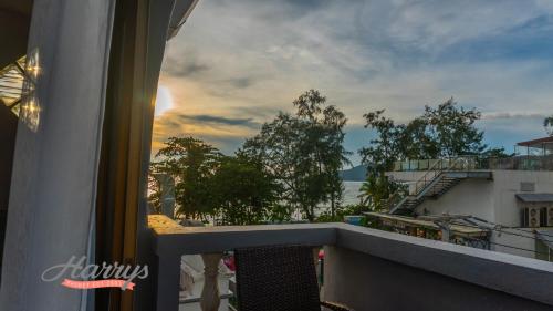 big boys bed and burger