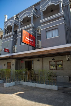 big boys bed and burger