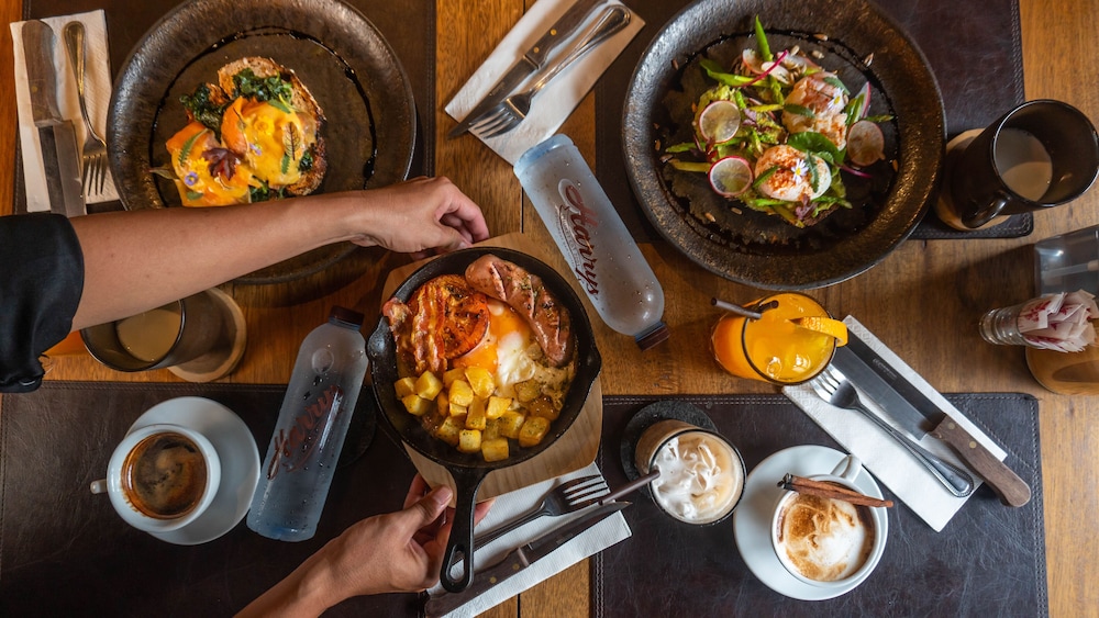 big boys bed and burger