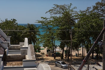 big boys bed and burger