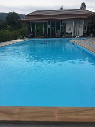 pool house lanska