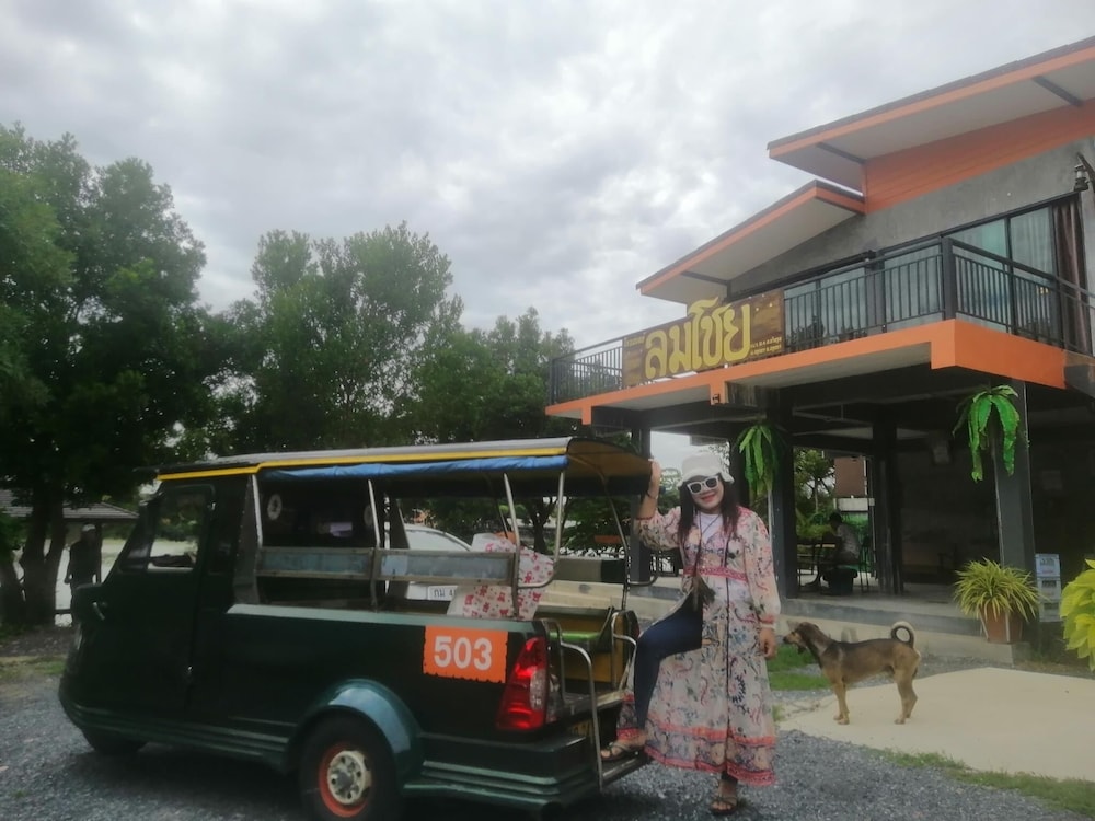 lom choi home stay ayutthaya hostel