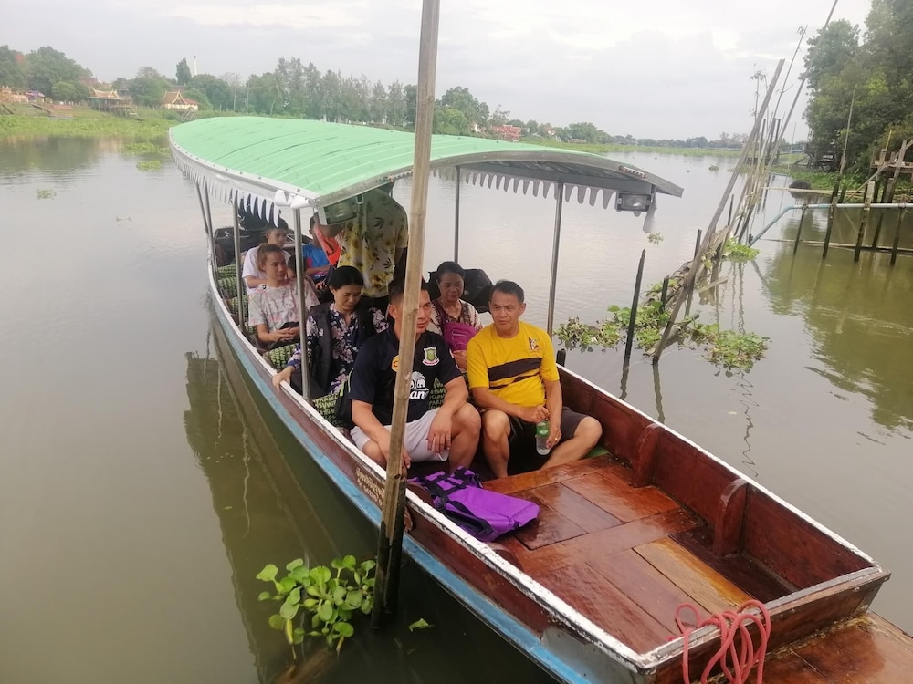 lom choi home stay ayutthaya hostel