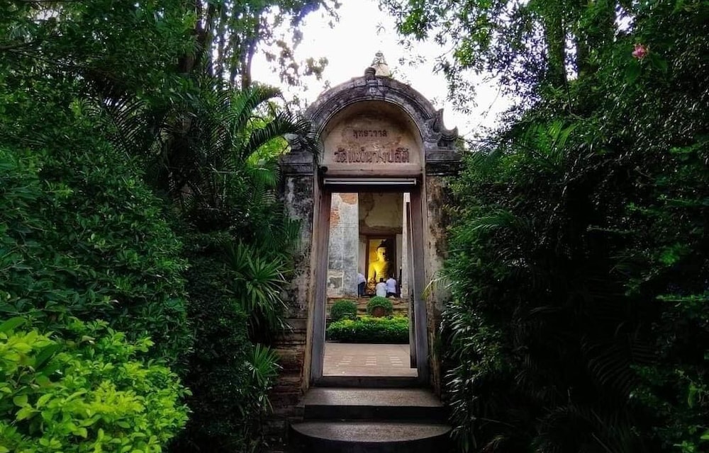 lom choi home stay ayutthaya hostel