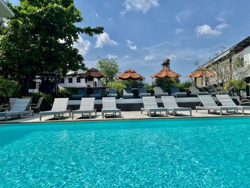 whats up chiang mai hostel