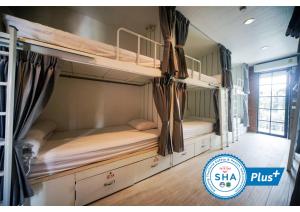 whats up chiang mai hostel