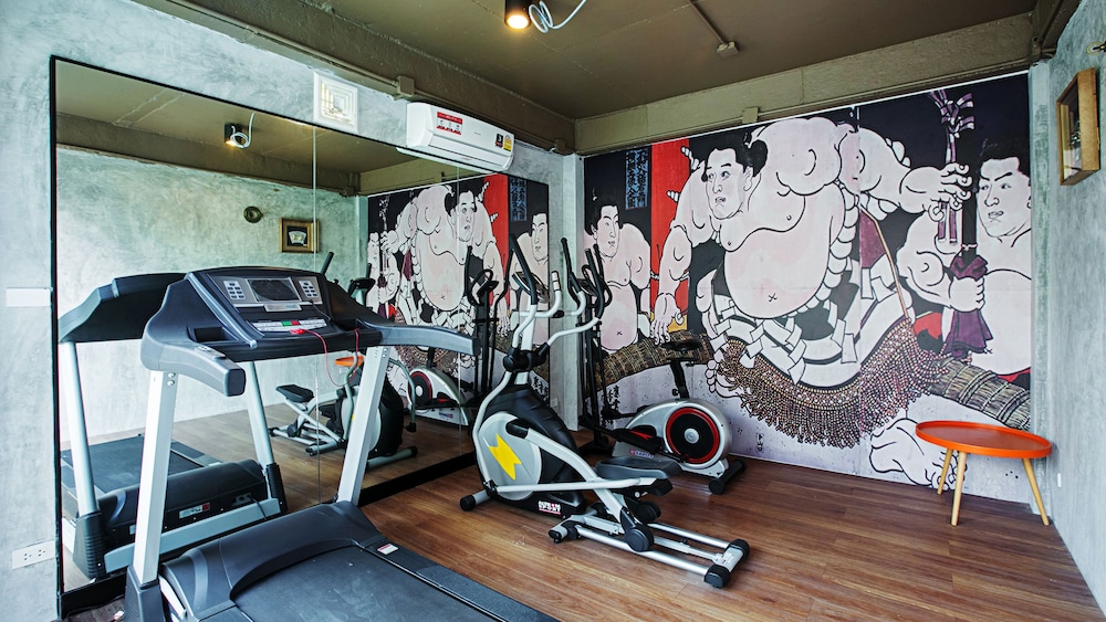 b2 sriracha premier hotel