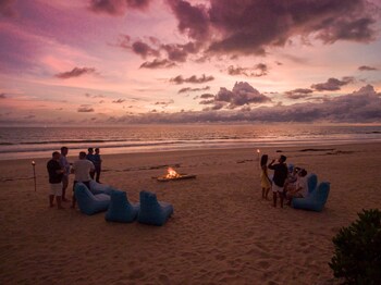 coastal escape natai