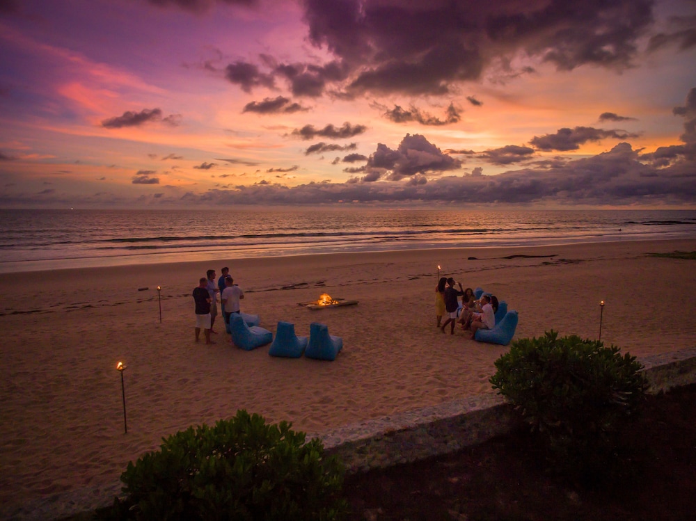 coastal escape natai