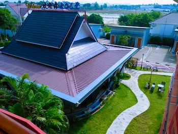 ms hotel and resort si racha