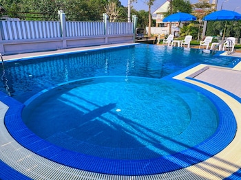 ms hotel and resort si racha