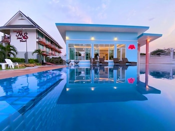 ms hotel and resort si racha