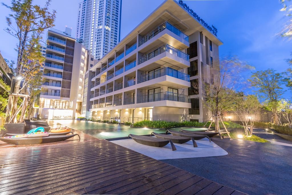 golden tulip pattaya beach resort