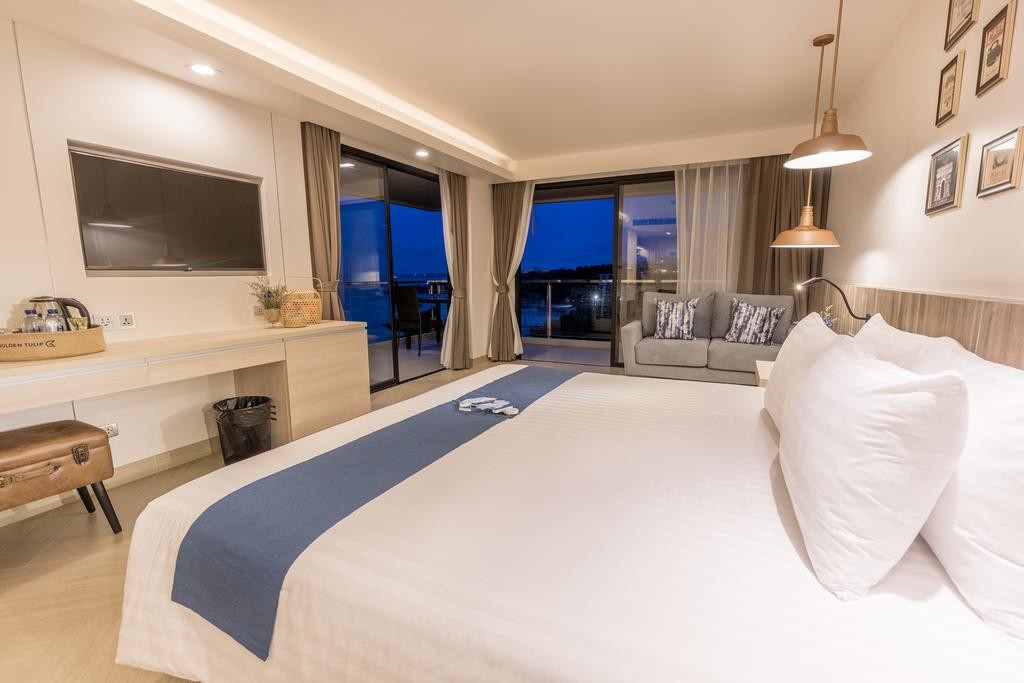 golden tulip pattaya beach resort