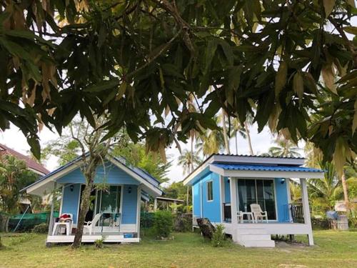 mr yong tour and homestay