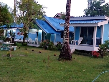 mr yong tour and homestay