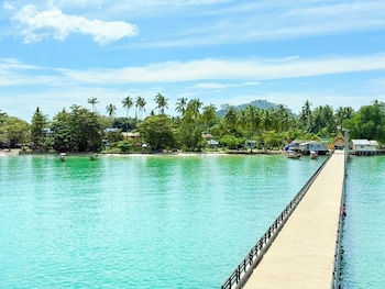 mr yong tour and homestay