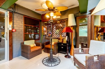 the palm hotel