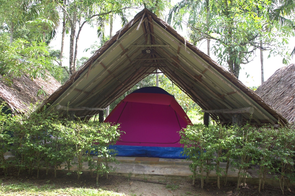 sawasdee lagoon camping resort