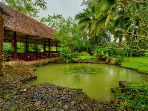 sawasdee lagoon camping resort
