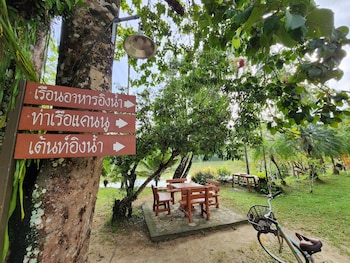 sawasdee lagoon camping resort