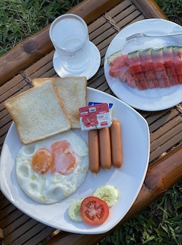 sawasdee lagoon camping resort