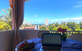 oasis villa