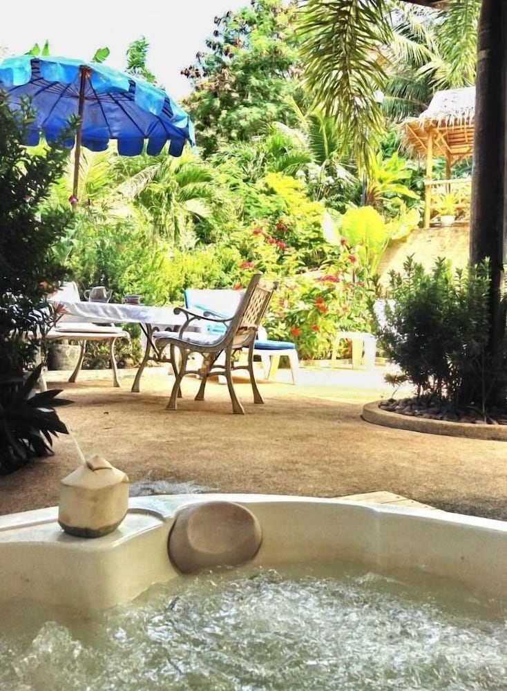 oasis villa