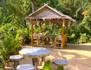 oasis villa