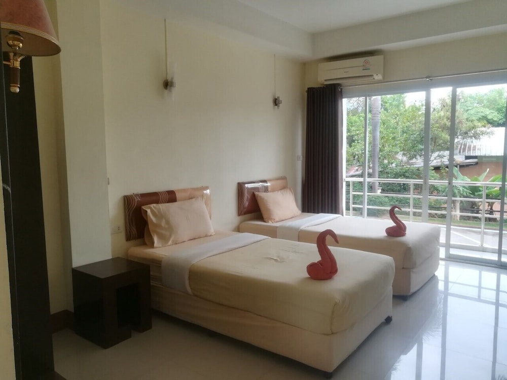 the room hotel