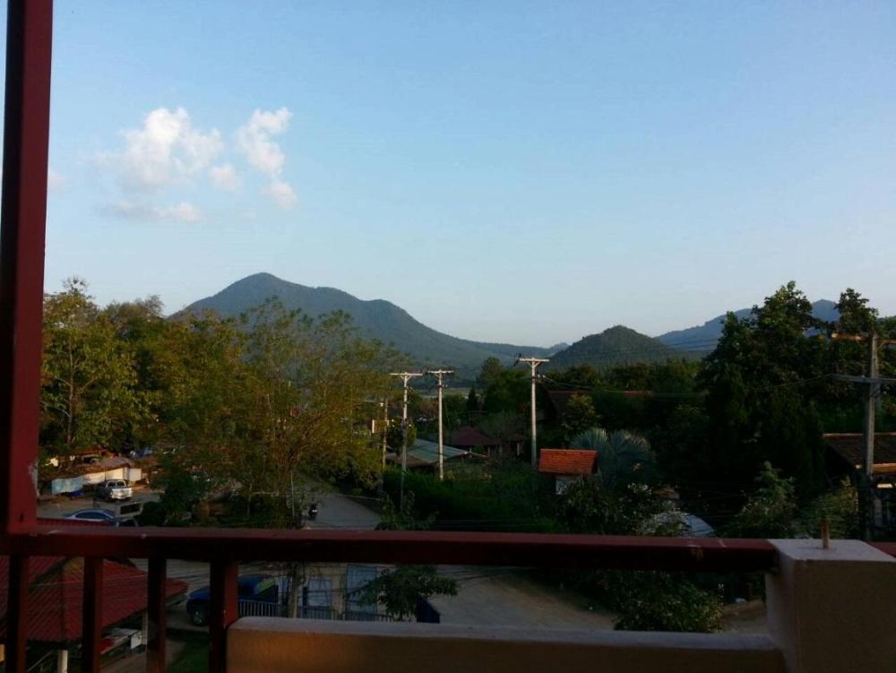 chiangkhan see view guest house
