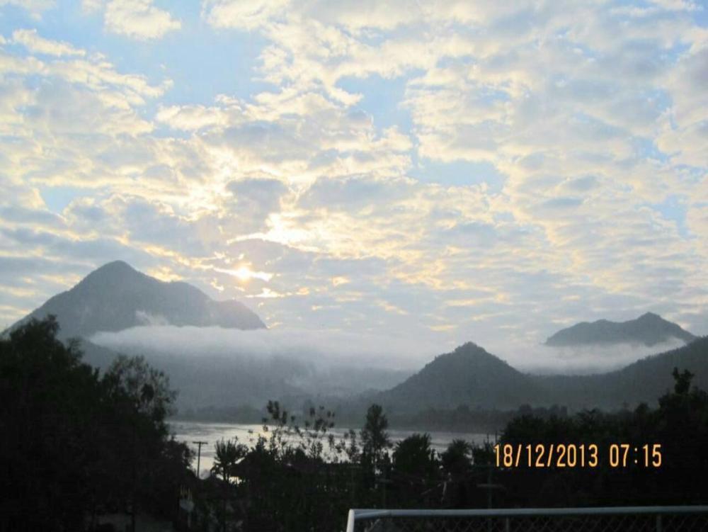 chiangkhan see view guest house