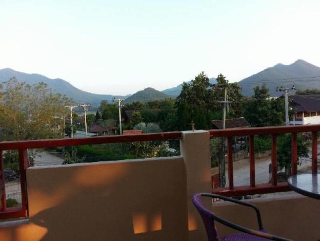 chiangkhan see view guest house