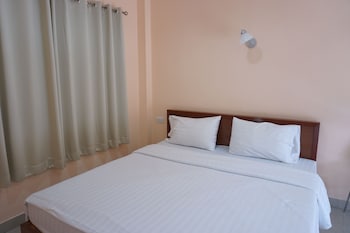 jirasin hotel and apartment