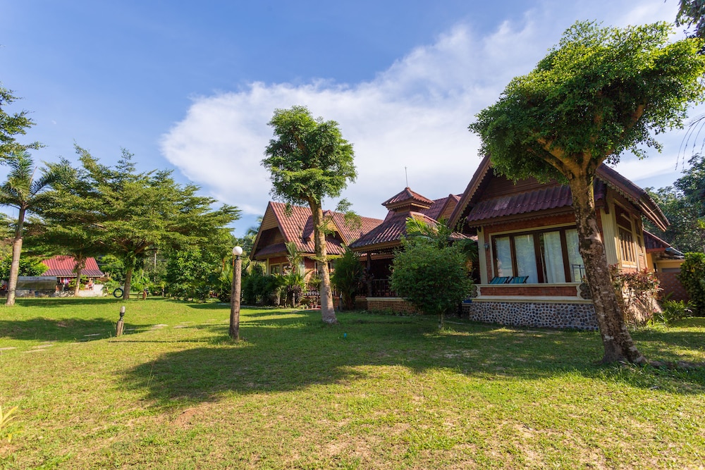 baan suan homestay koh kood