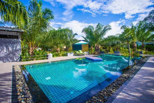 palm pran resort