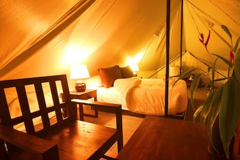 chiangkhan river green hill