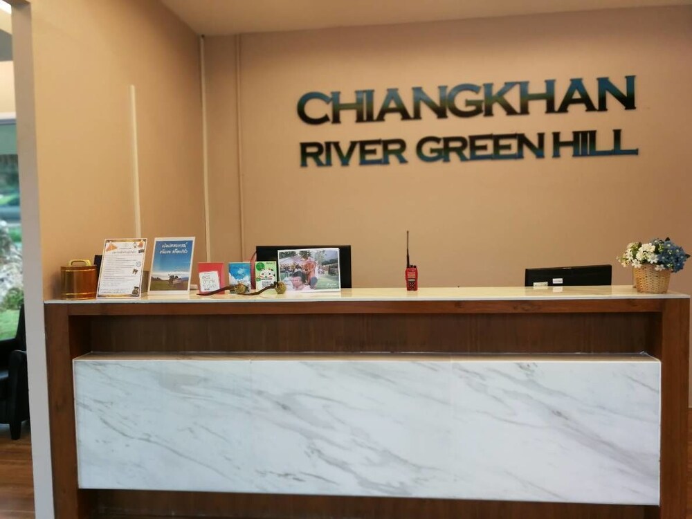 chiangkhan river green hill