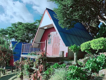 ukrist farm hill resort