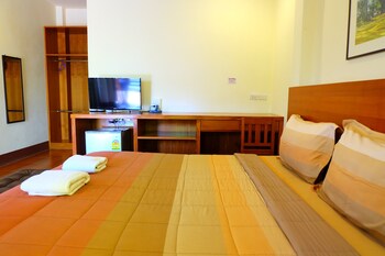 huen hug hod the resort
