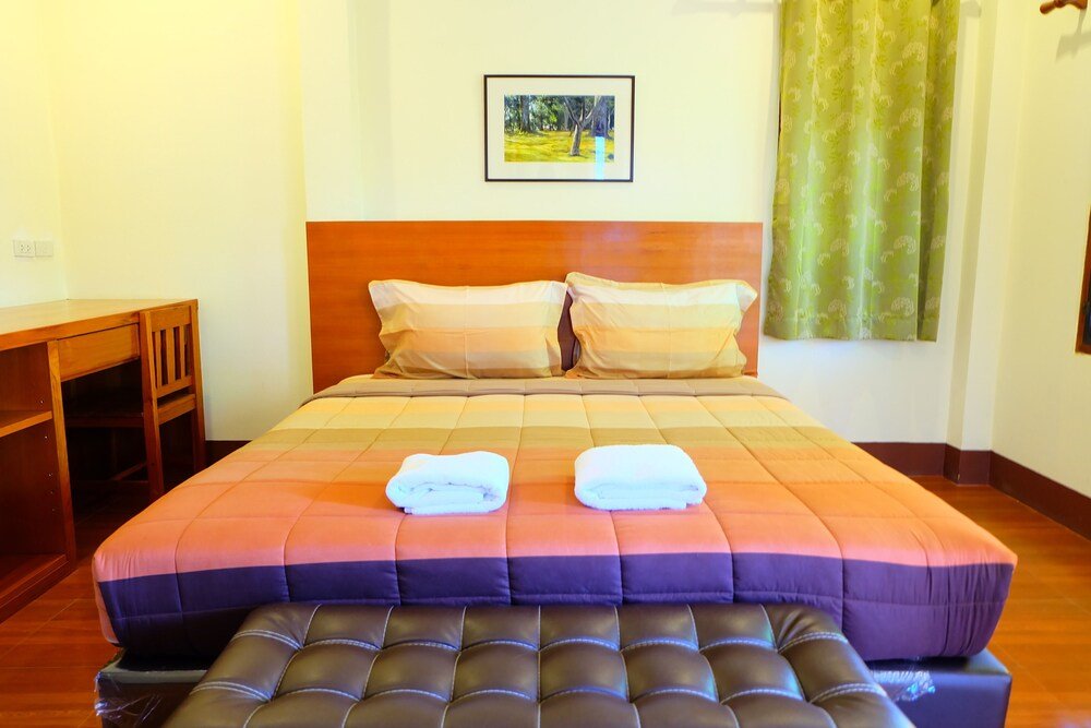 huen hug hod the resort