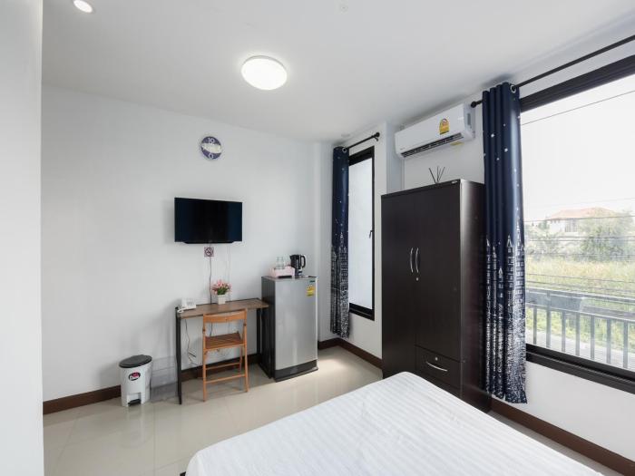 5 chang palace hotel
