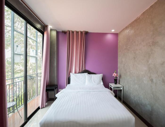 5 chang palace hotel
