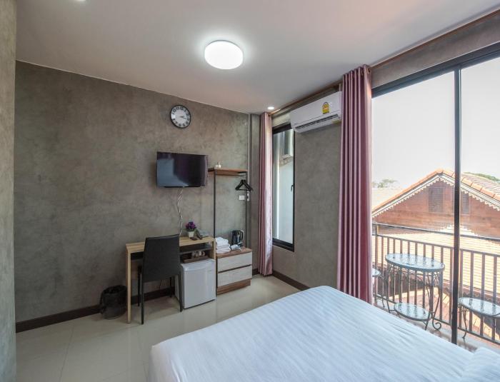 5 chang palace hotel